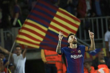 Geniet hier mee van de Messi-show in Camp Nou (video)