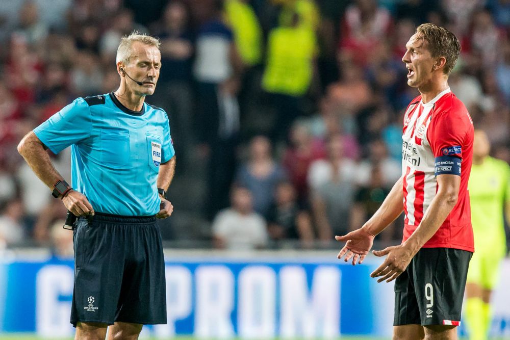 Ontbijtshake: PSV'ers worden met kater wakker op dag van Van Praag