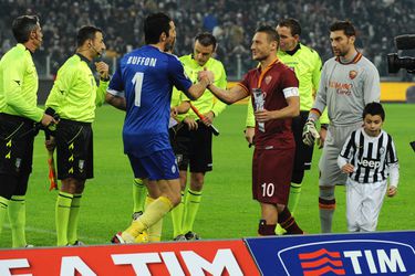 Dit schreef Totti in zijn brief aan Buffon in sportkrant La Gazetta: 'Zal er altijd voor je zijn'