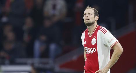 🎥 | Ajax op achterstand bij rust: Napoli speelt Amsterdammers helemaal ondersteboven
