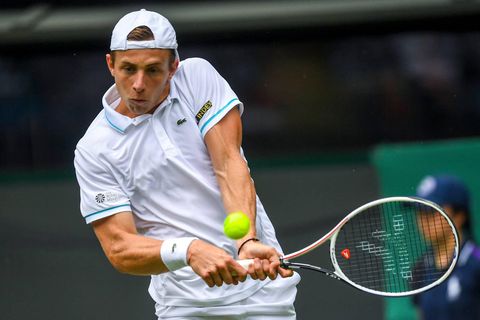 Tallon Griekspoor kan prima mee met niveau Alexander Zverev, maar is wel een maatje te klein op Wimbledon