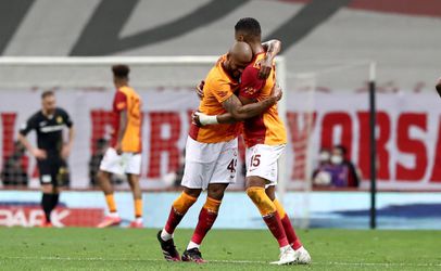 Galatasaray schrapt oefenduel na geweigerde PCR-tests: ‘Duidelijke discriminatie tegen een Turks team’