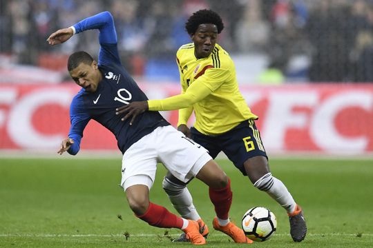 Frankrijk geeft 2-0 voorsprong uit handen tegen Colombia (video)