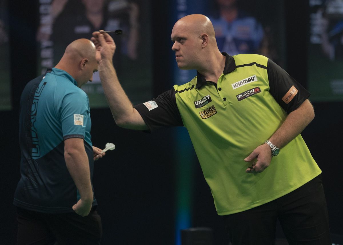 De nieuwe stand in de Premier League of Darts na avond 3: Van Gerwen nog steeds niet 'los'