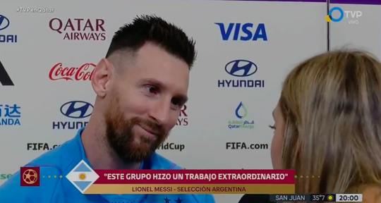 🎥 | Journaliste bezorgt Lionel Messi natte ogen: 'Jij drukt je stempel op zoveel levens'