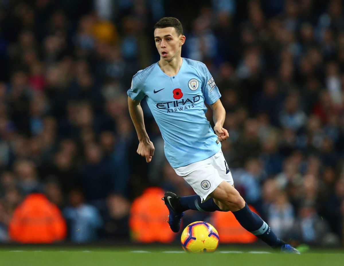 Tienersensatie Phil Foden tekent langdurig contract bij City