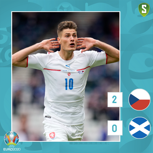 Tsjechië-spits Patrik Schick wist precies wat hij deed: 'Ik zag Schotse keeper vaker te ver uitkomen'