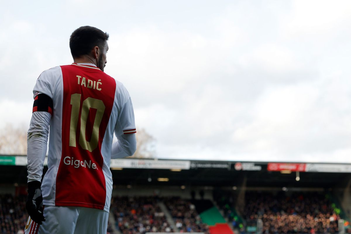 Tadic laakt laks en nalatig Ajax: 'De concurrentie? Moeten naar onszelf kijken'