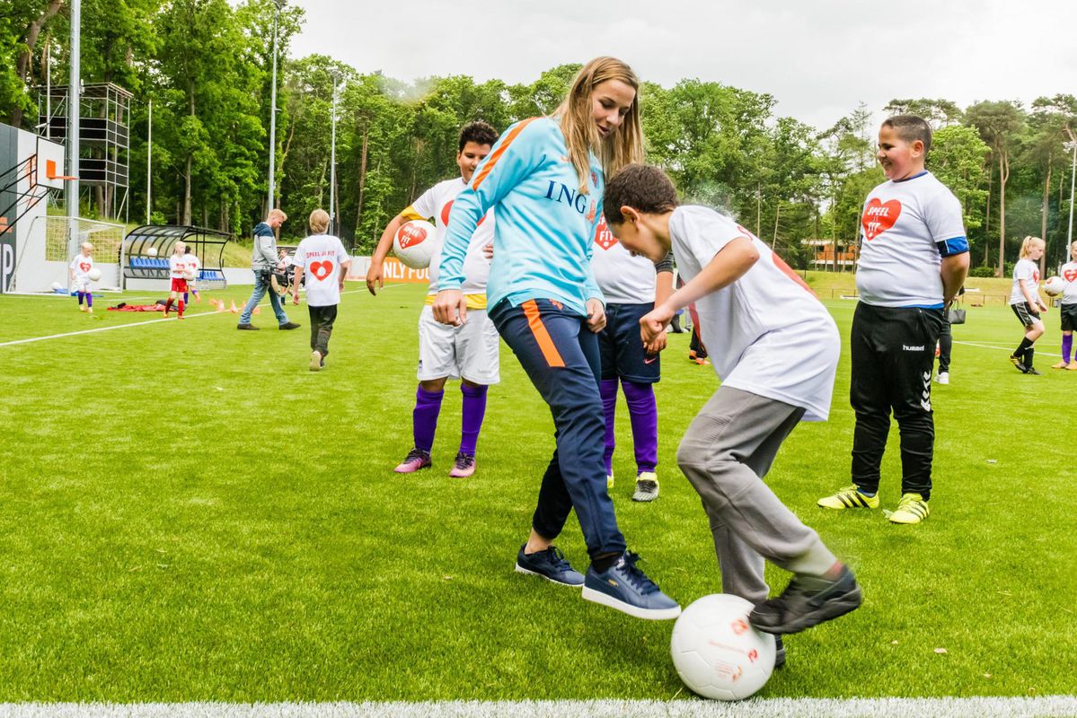 KNVB ziet ledenaantal afnemen; wel een stijging in het vrouwenvoetbal