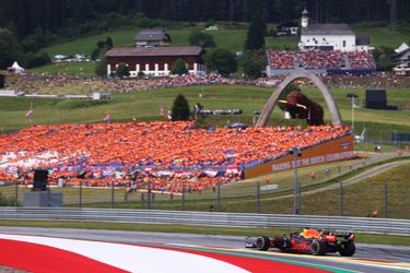 Onvrede over saaie Formule 1 neemt op Twitter toe: 'Dit is niet racen'