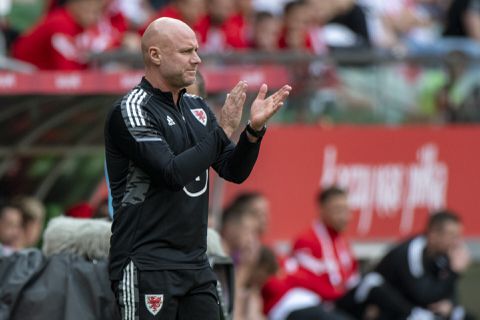 Bondscoach Wales ziet naïef team: ‘We hebben alles op de wedstrijd tegen Oekraïne gezet’