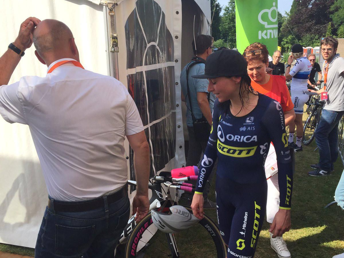 Van Vleuten flikt het weer: 'Dit is fantastisch, winnen went nooit'