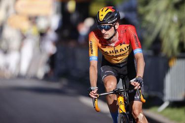 Wout Poels wil niet opgeven in de Tour, ondanks klachten: 'Ik kijk hoe lang het goed gaat'