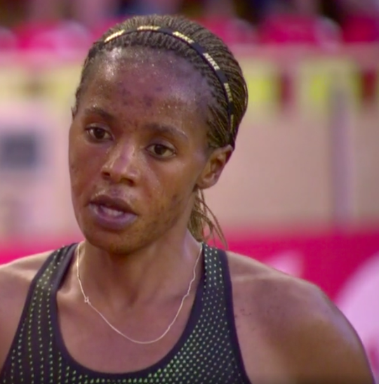 Geweldig wereldrecord Chepkoech op 3000 meter steeplechase in Monaco (video)