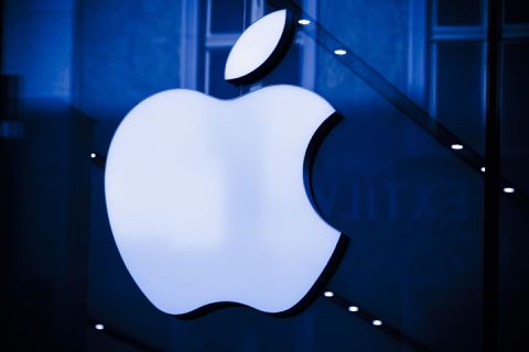 Apple mengt zich in strijd om sportrechten en gaat voetbalduels streamen