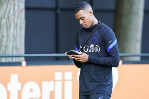 Ryan Gravenberch hoort bij de 10 genomineerden voor Wereldtalent van het Jaar