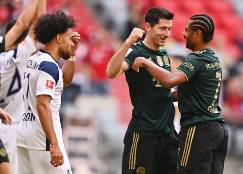 Bayern is weer eens oppermachtig en Lewandowski breekt weer wat records aan diggelen