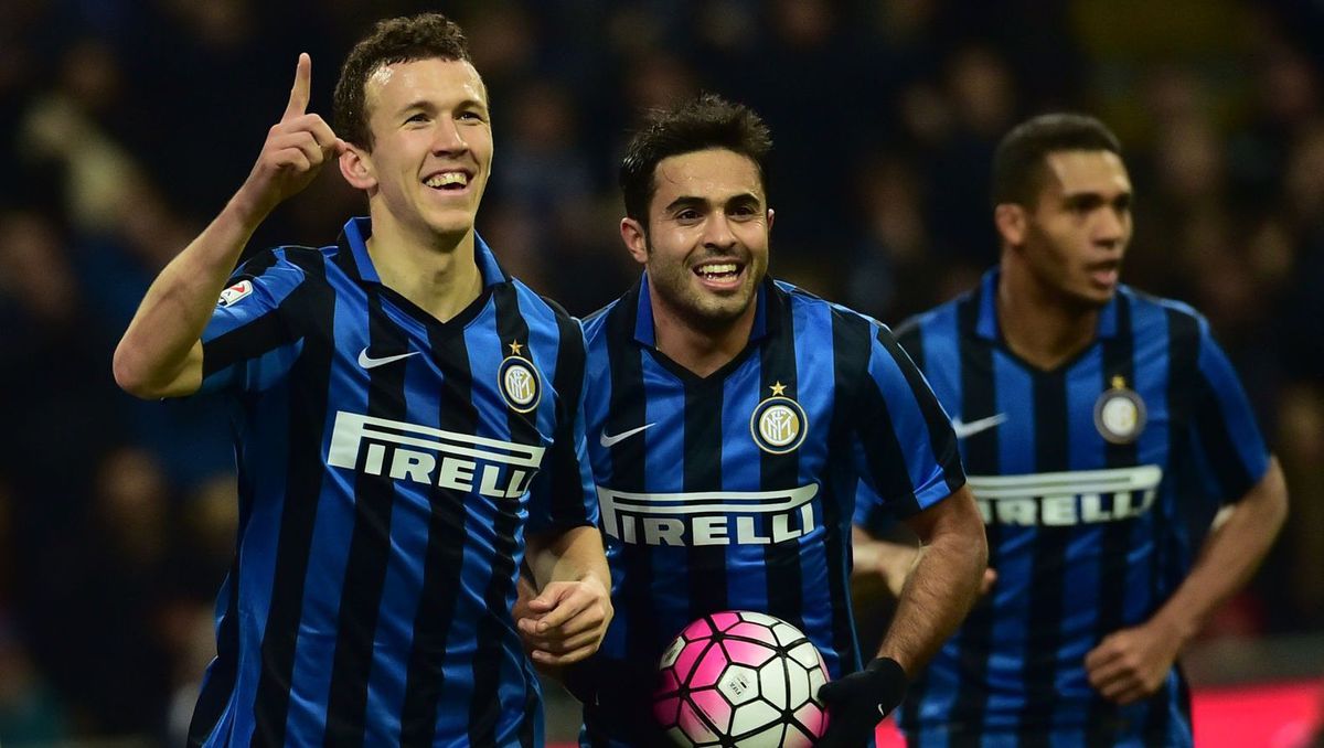 Inter wint voor eigen publiek en klimt naar vierde plek