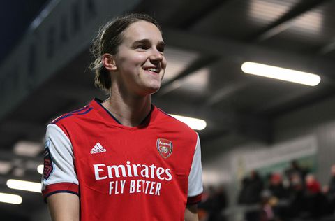 Mijlpaal Miedema! Arsenal-spits tikt de 100 binnen no-time aan in de Premier League
