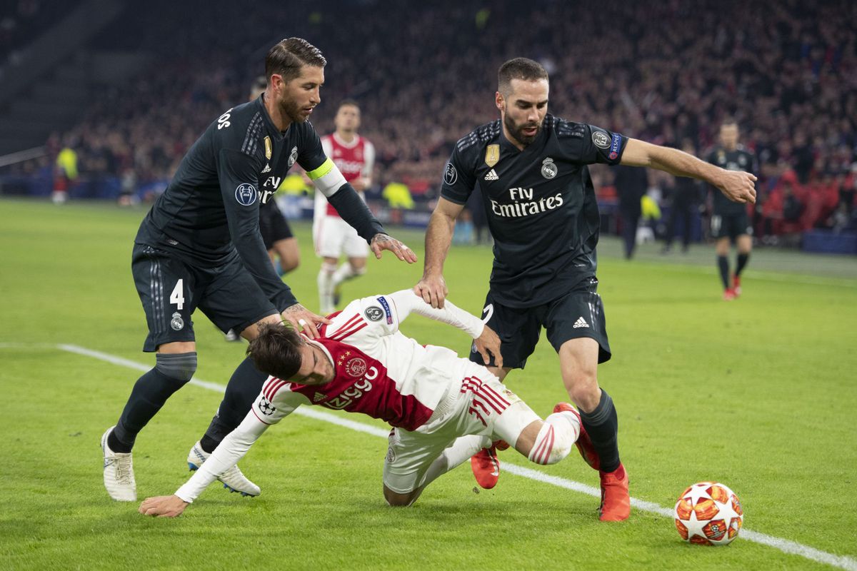 Sergio Ramos zet Ajax op Twitter eens helemaal op z'n plek