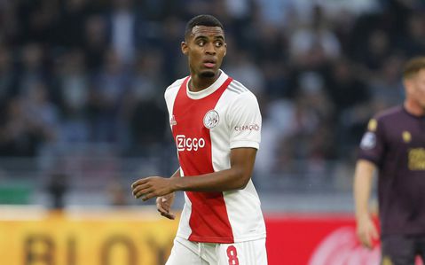 Marktwaardenupdate Eredivisie: Gravenberch minimaal 6 miljoen euro meer waard dan elke andere speler