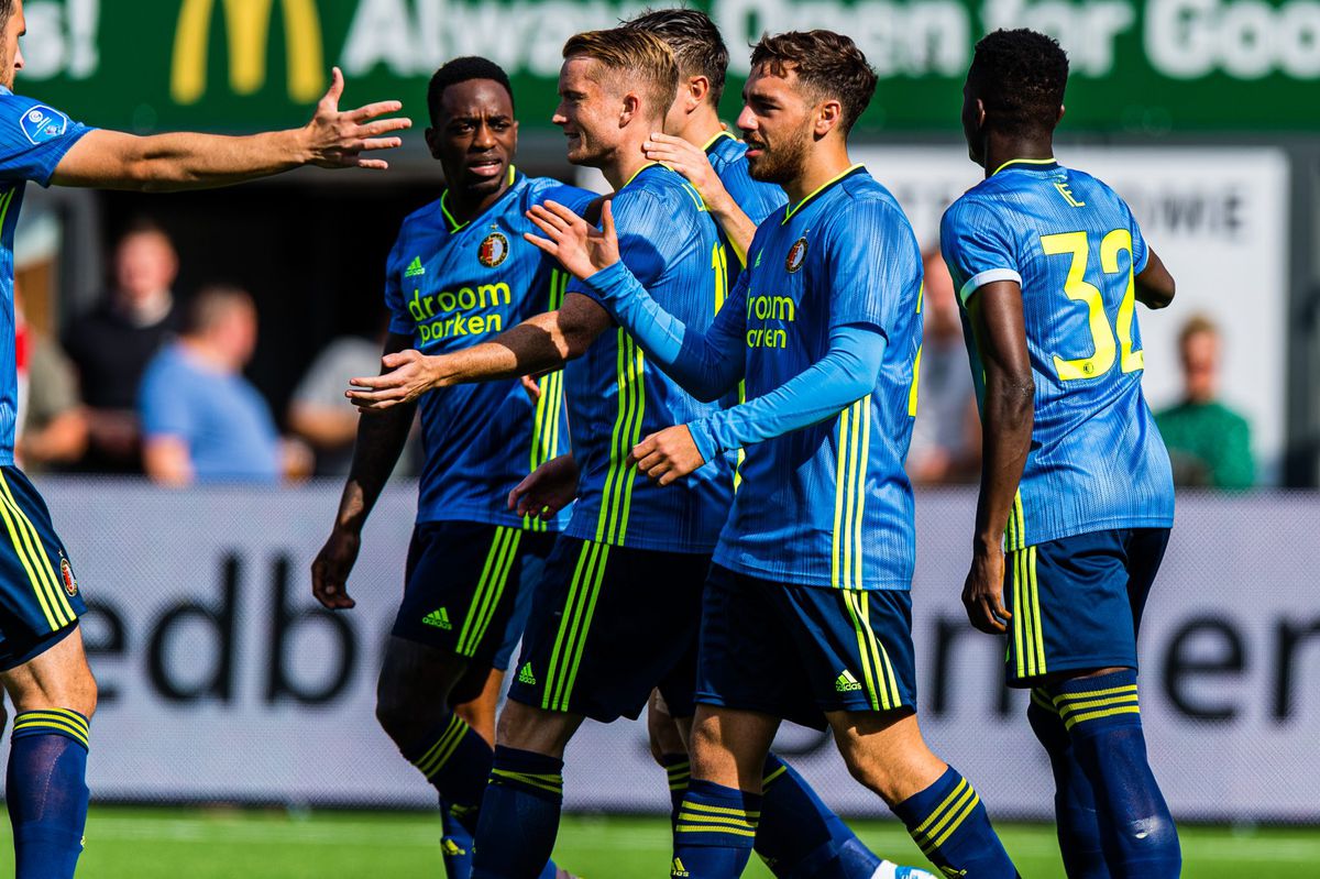 Feyenoord geeft 0-2 voorsprong weg, maar speelt in de absolute slotfase toch gelijk bij Emmen