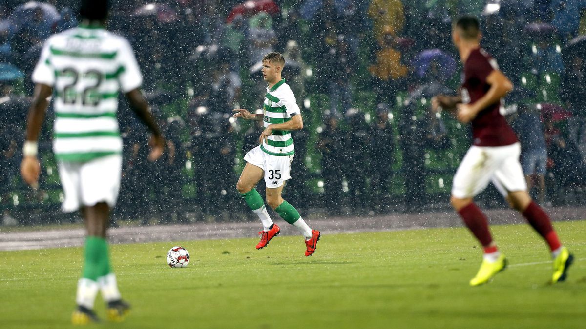 Celtic begint ellenlange Champions League-kwalificatie met dikke zege in nat Sarajevo