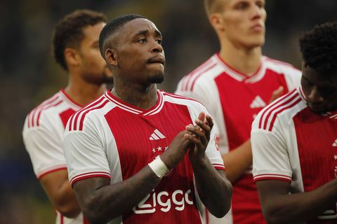 Captain Stevie! Bergwijn volgt Dusan Tadic op als aanvoerder van Ajax
