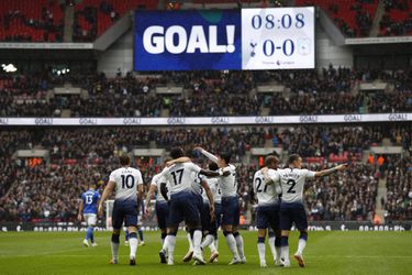 FA kan ruim een half miljard op de buik schrijven: verkoop Wembley gaat niet door