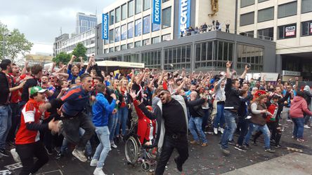 Video's: Rotterdam op zijn kop om kampioenschap Feyenoord