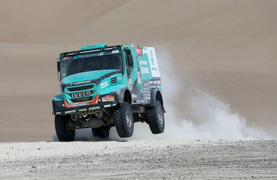 Opnieuw Nederlands succes: Trucker Van Genugten 3de in etappe 5