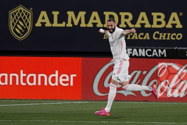 🎥 | Benzema laat zijn klasse zien binnen 10 minuten: 2 goals en een assist