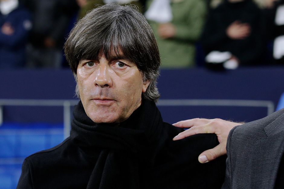 Oei! Duitse bondscoach Löw ligt in het ziekenhuis en moet interlands missen