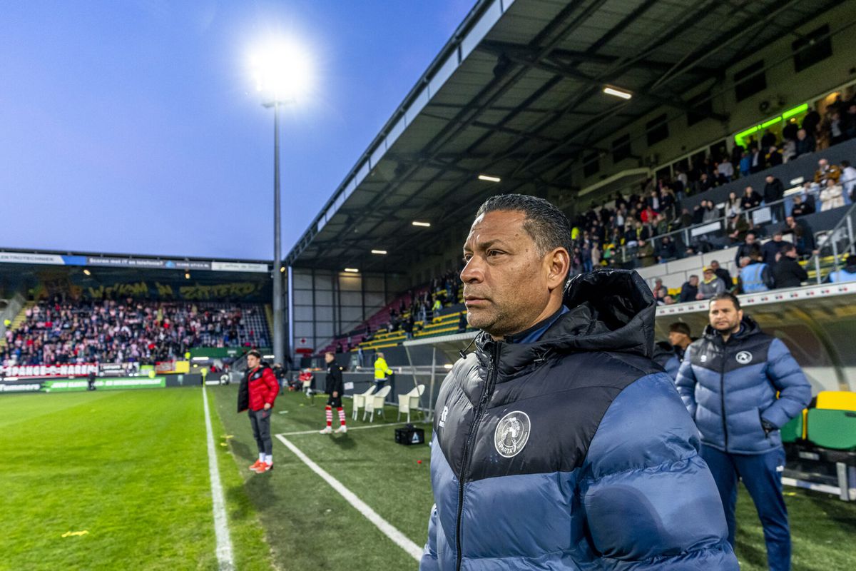 Henk Fraser stapt per direct op bij Sparta na akkefietje met de clubleiding