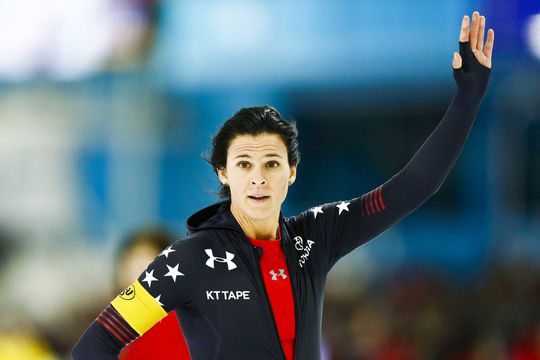 Amerikaanse Bowe wint 1000 meter in Thialf, Leerdam beste Nederlandse