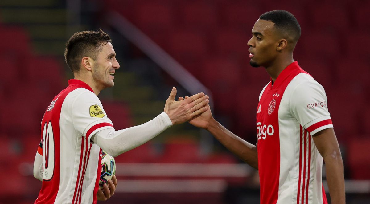 Dusan Tadic en Ryan Gravenberch vallen in de prijzen bij Ajax