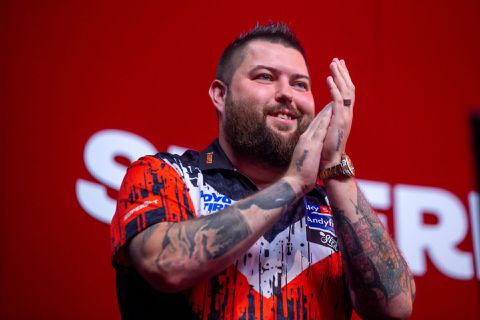 Danny Noppert verliest van Michael Smith in kwartfinale Poland Darts Masters
