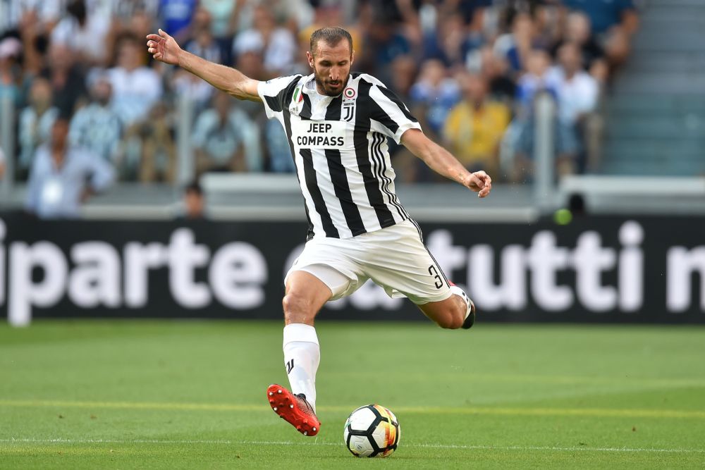 Chiellini kan niet spelen in cruciale topper tegen Spanje