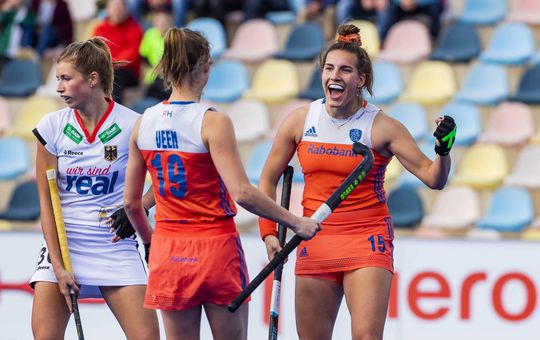 Hoppa! Oranje hockeysters met minimaal verschil te sterk voor Duitsers