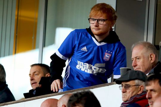 Ipswich heeft nieuwe nummer 17: ED SHEERAN!