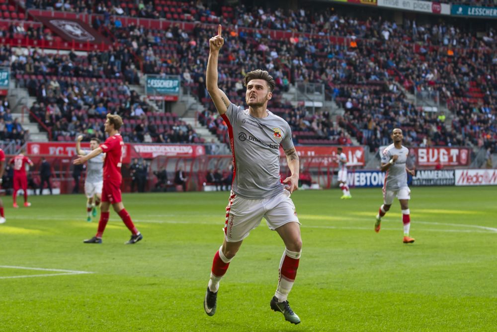 Hendriks wil goudhaantje zijn: 'Voorkeur gaat uit naar Ajax'