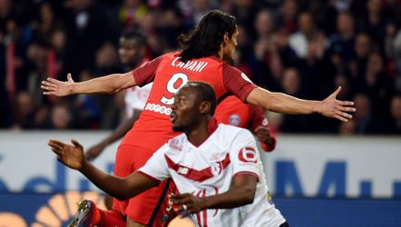 Cavani bezorgt PSG de winst met 10e goal van het seizoen