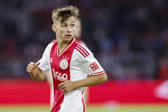'Reserves' Ajax winnen ook in 2e oefenduel van Shakhtar Donetsk