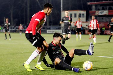 Jong PSV en MVV komen niet verder dan gelijkspel ondanks extreem vroege openingsgoal