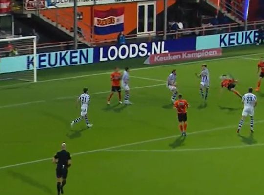 🎥 | Met deze héérlijke omhaal scoort Gaetano Oristanio voor FC Volendam