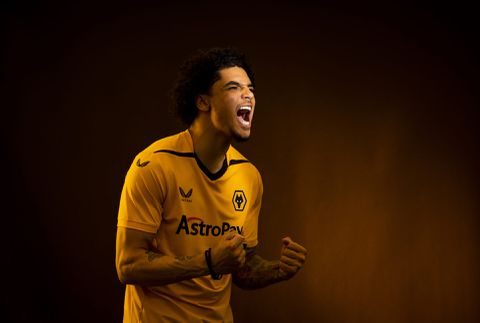 Kogeltjerond: PSV bevestigt huur van Wolves-talent Ki-Jana Hoever