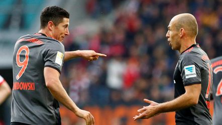 Robben en Lewandowski belangrijk voor winnend Bayern