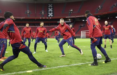 Griepgolf Ajax lijkt voorbij: vrijwel volledige selectie terug op trainingsveld voor Twente-thuis