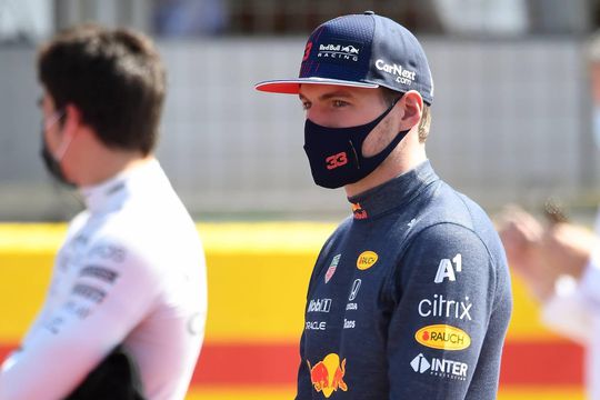Max Verstappen niet blij met Lewis Hamilton: 'Weinig respectvol en onsportief’