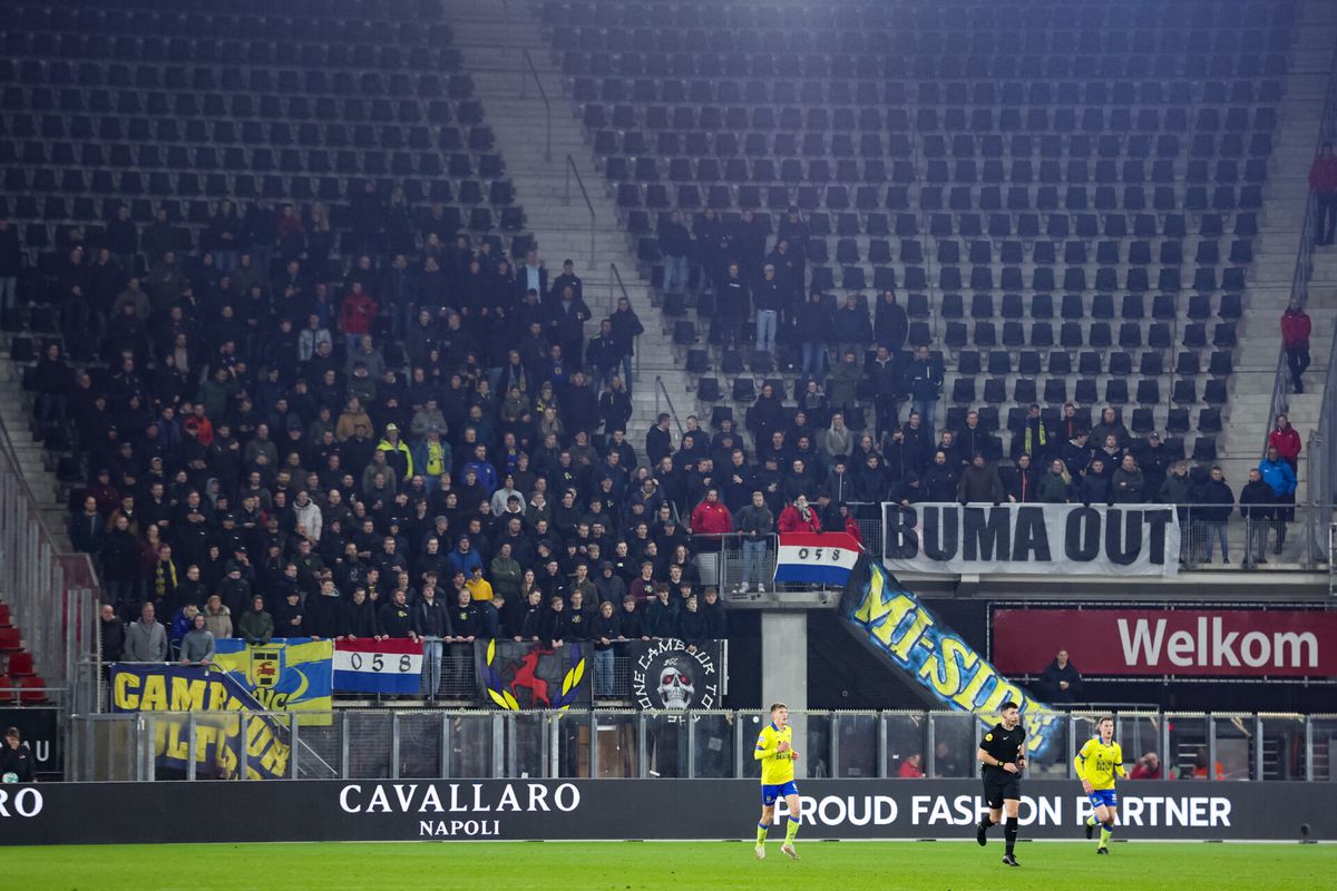 Cambuur-supporters niet welkom bij PSV na bedreiging van politiemensen